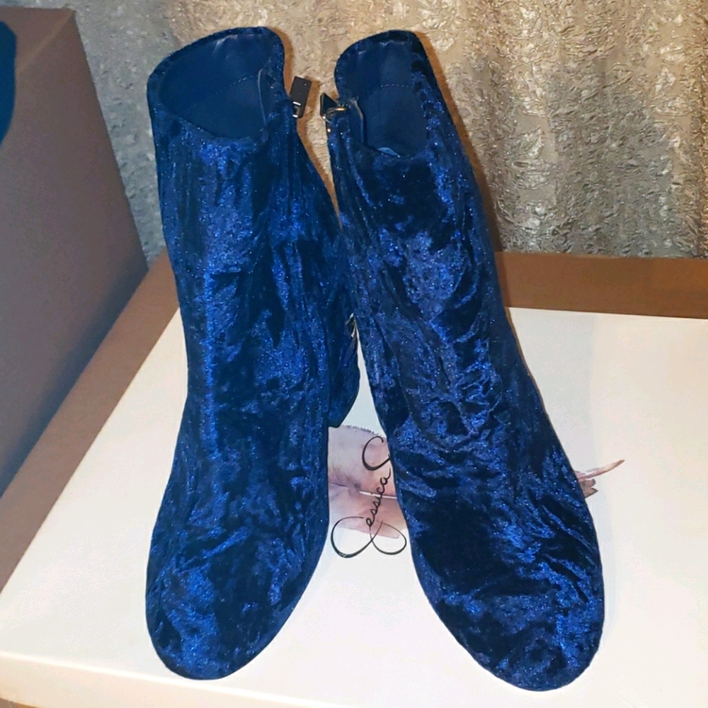 Jessica Simpson Acai Crushed Velvet Boots Size 7.5